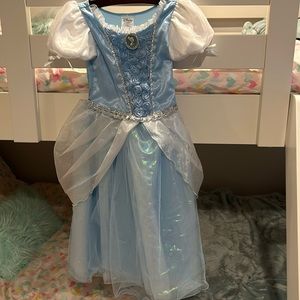 Disney Princess Cinderella Dress - Size 5/6 - Excellent Condition
